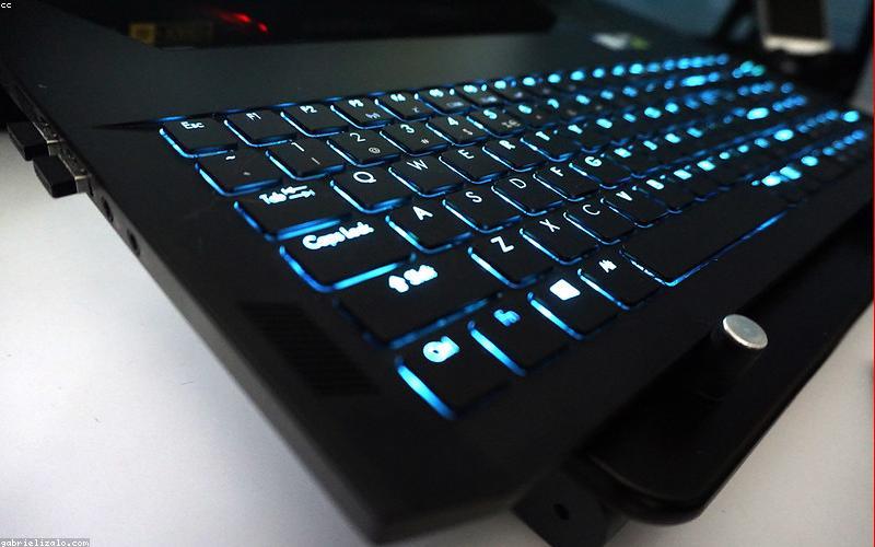 Dijital Dünyada Fark Yaratın: Profesyonel Web Tasarımın Önemi